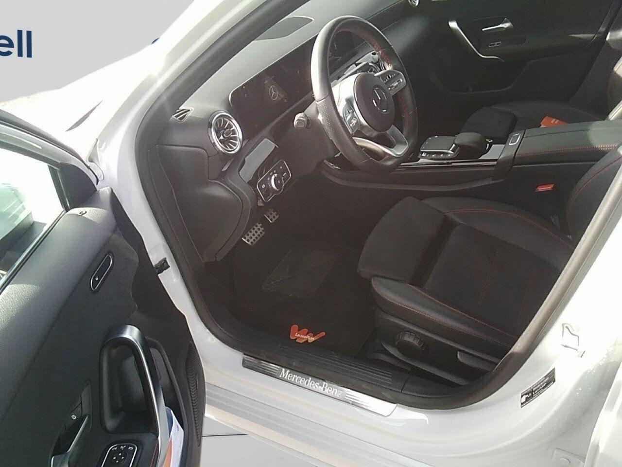 Mercedes A-class Sedán A 200 D - Foto 2