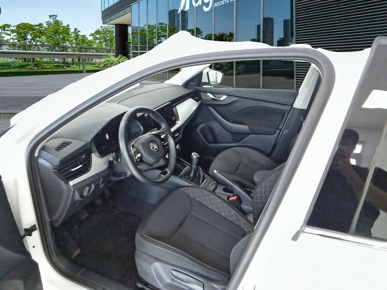 Skoda Kamiq 1.0 Tsi 81kw (110cv) Emotion - Foto 2