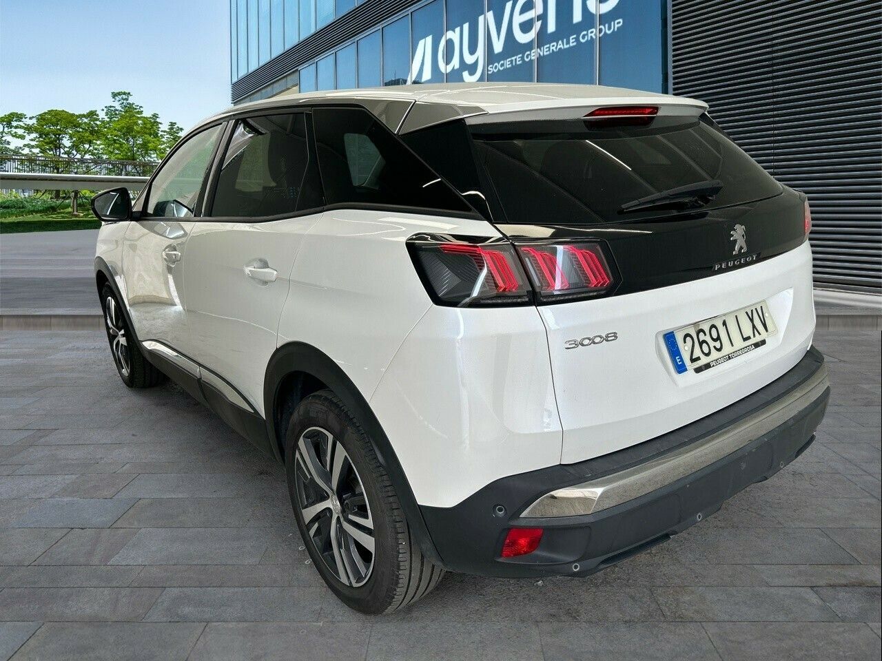 Peugeot 3008 1.5 Bluehdi 96kw (130cv) S&s Allure Eat8 - Foto 2