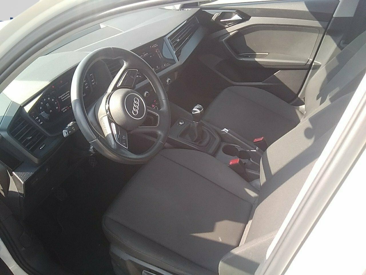 Audi A1 Sportback 25 Tfsi 70kw (95cv) - Foto 2