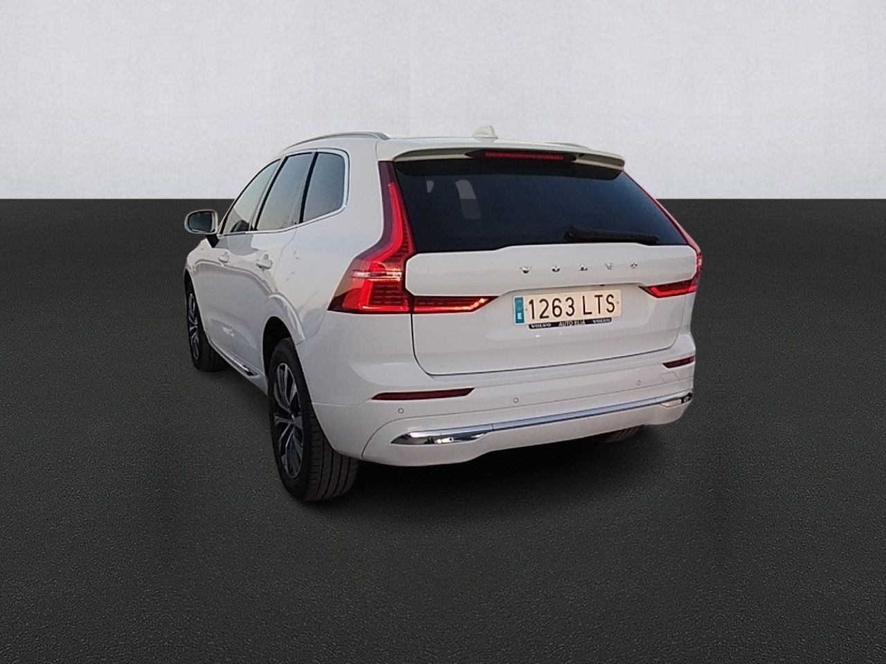 Volvo Xc60 2.0 T6 Awd Recharge Inscription Auto - Foto 2