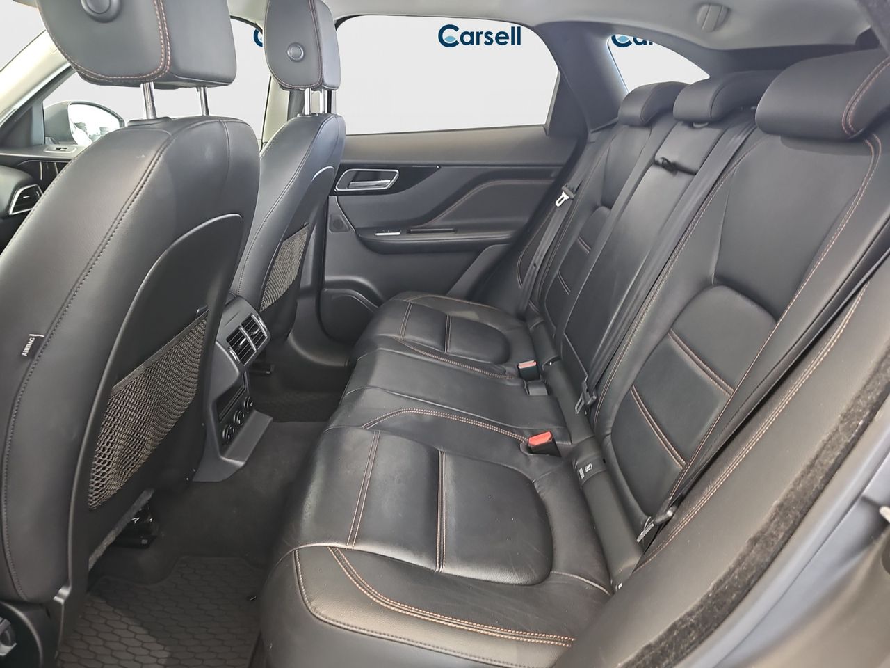 Jaguar F-Pace 2.0L i4D AWD Manual R-Sport - Foto 2