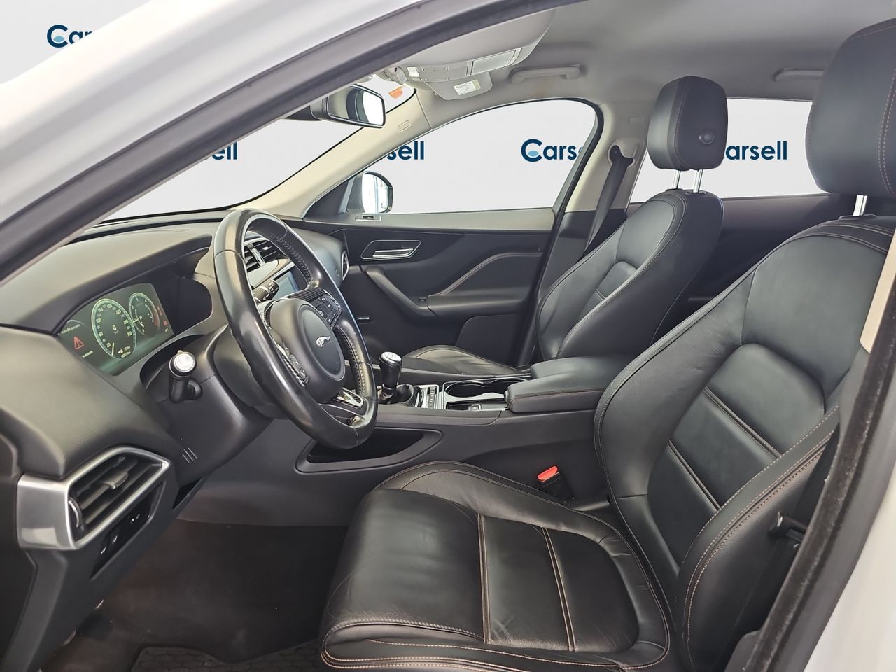 Jaguar F-Pace 2.0L i4D AWD Manual R-Sport - Foto 2