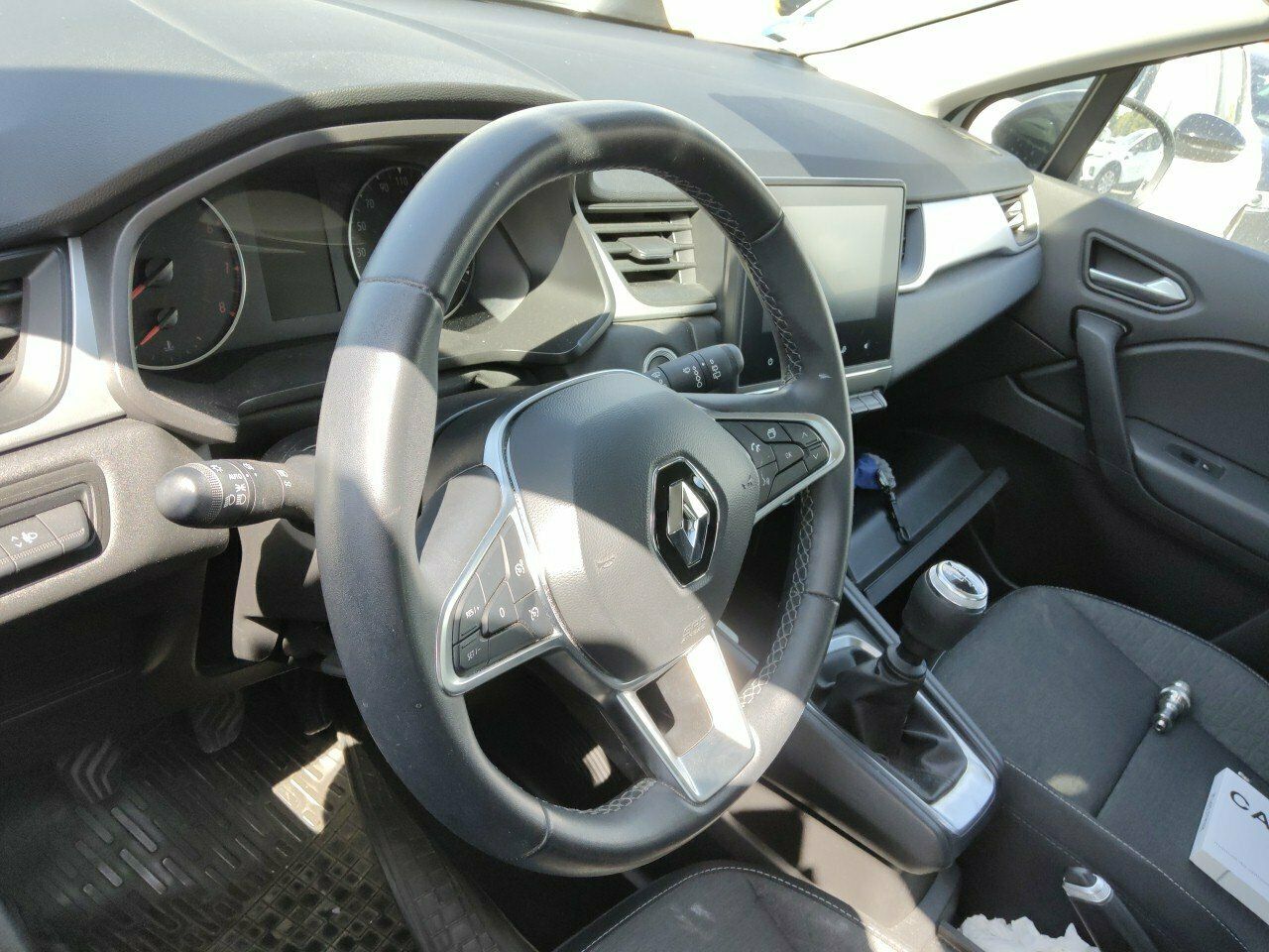 Renault Captur Intens Tce 74kw (100cv) Glp - Foto 2