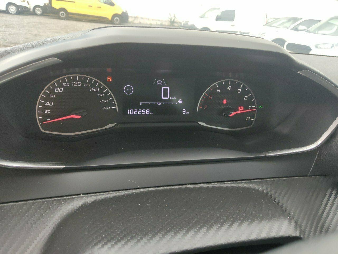 Peugeot 208 Bluehdi 73kw (100cv) Active - Foto 2