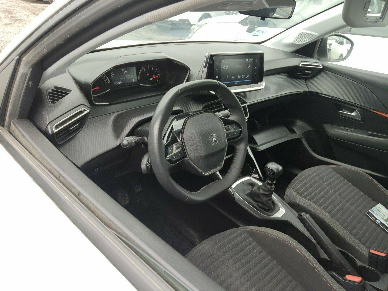 Peugeot 208 Bluehdi 73kw (100cv) Active - Foto 2