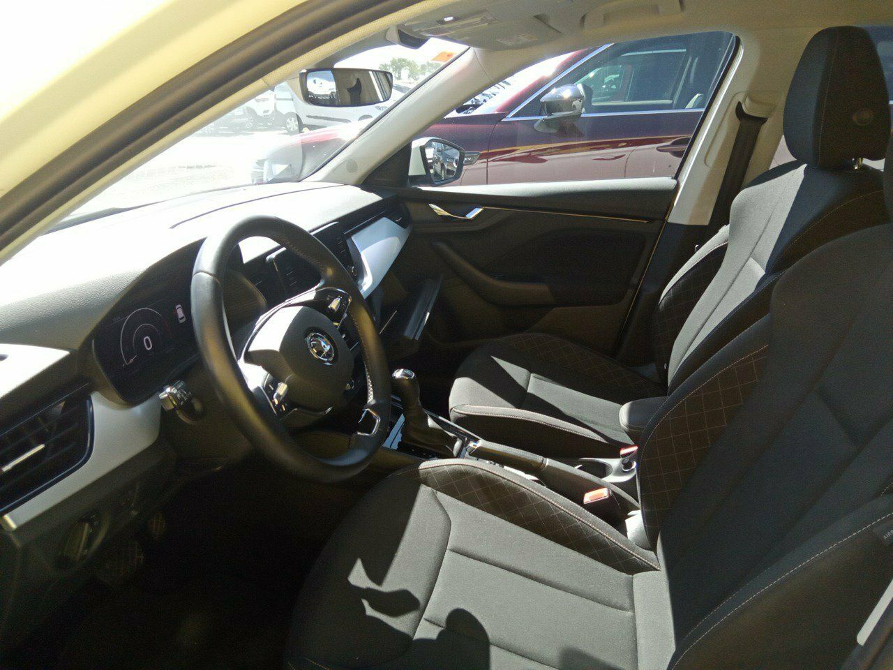 Skoda Kamiq 1.0 Tsi 81kw (110cv) Dsg Ambition - Foto 2
