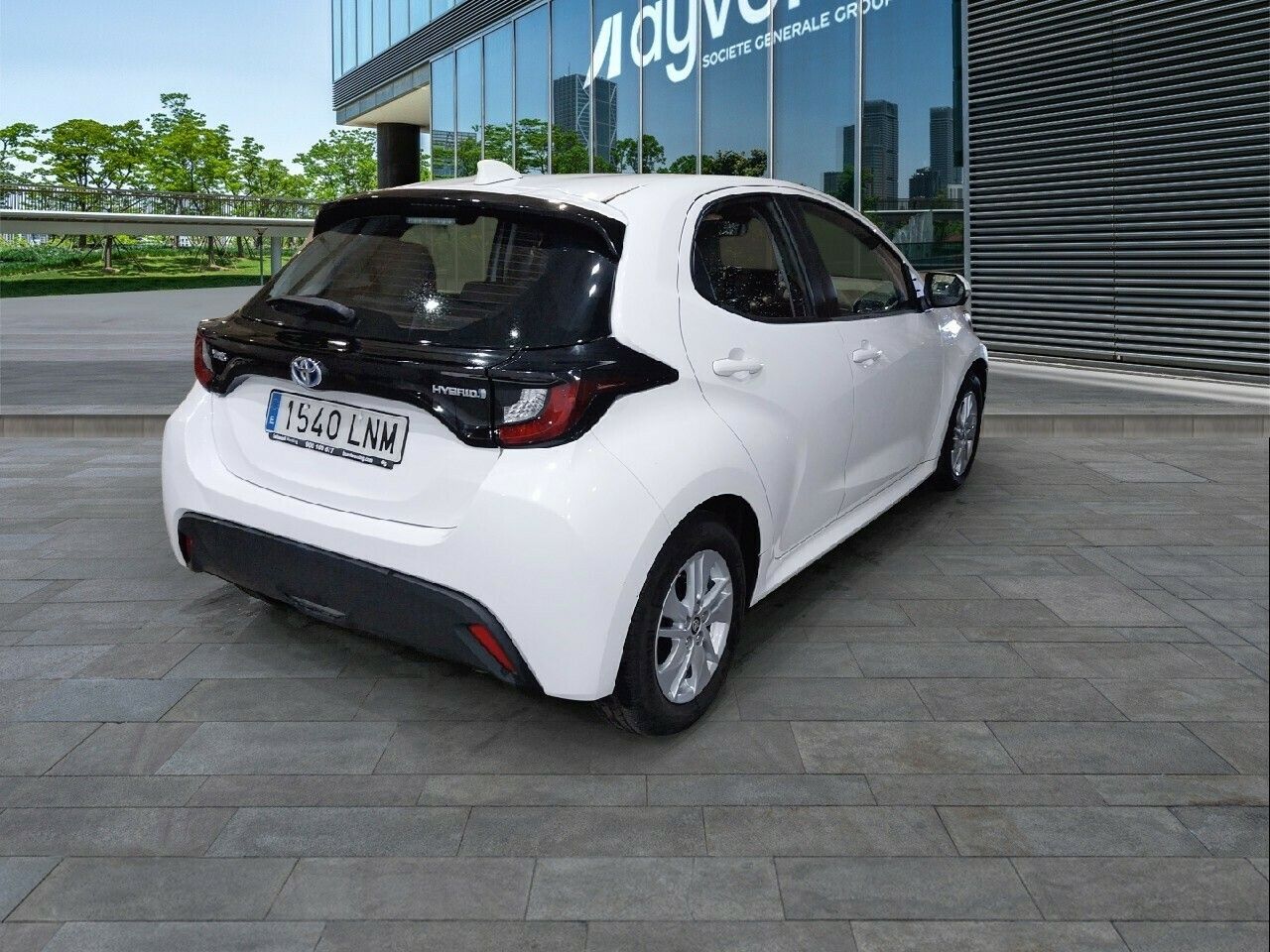 Toyota Yaris 1.5 120h Business Plus - Foto 2