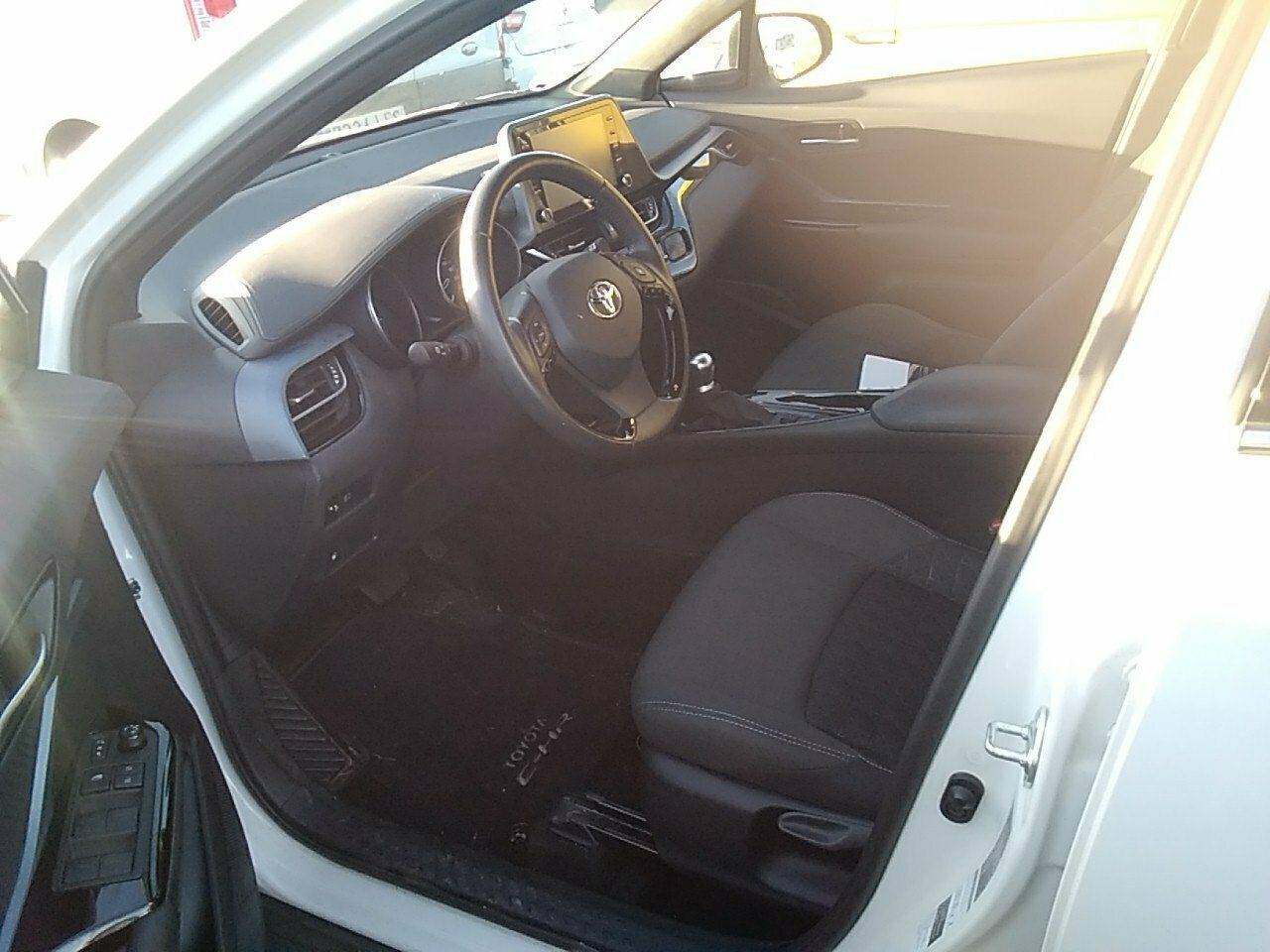 Toyota C-hr 1.8 125h Advance - Foto 2
