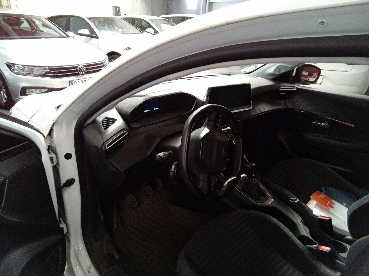 Peugeot 208 Bluehdi 73kw (100cv) Active - Foto 2