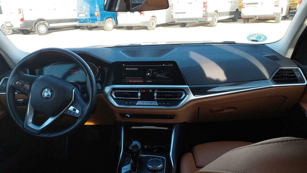 Bmw Series 3 320i Auto. - Foto 2