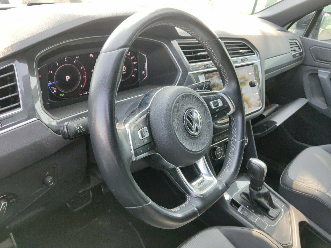 Volkswagen Tiguan R-line 1.5 Tsi 110kw (150cv) Dsg - Foto 2