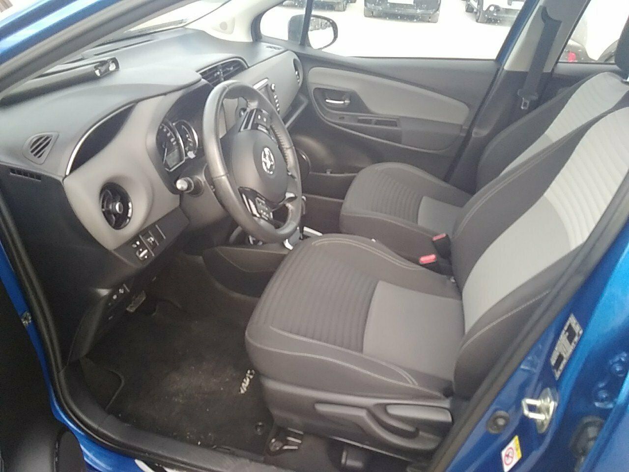 Toyota Yaris 1.5 100h Active Tech - Foto 2