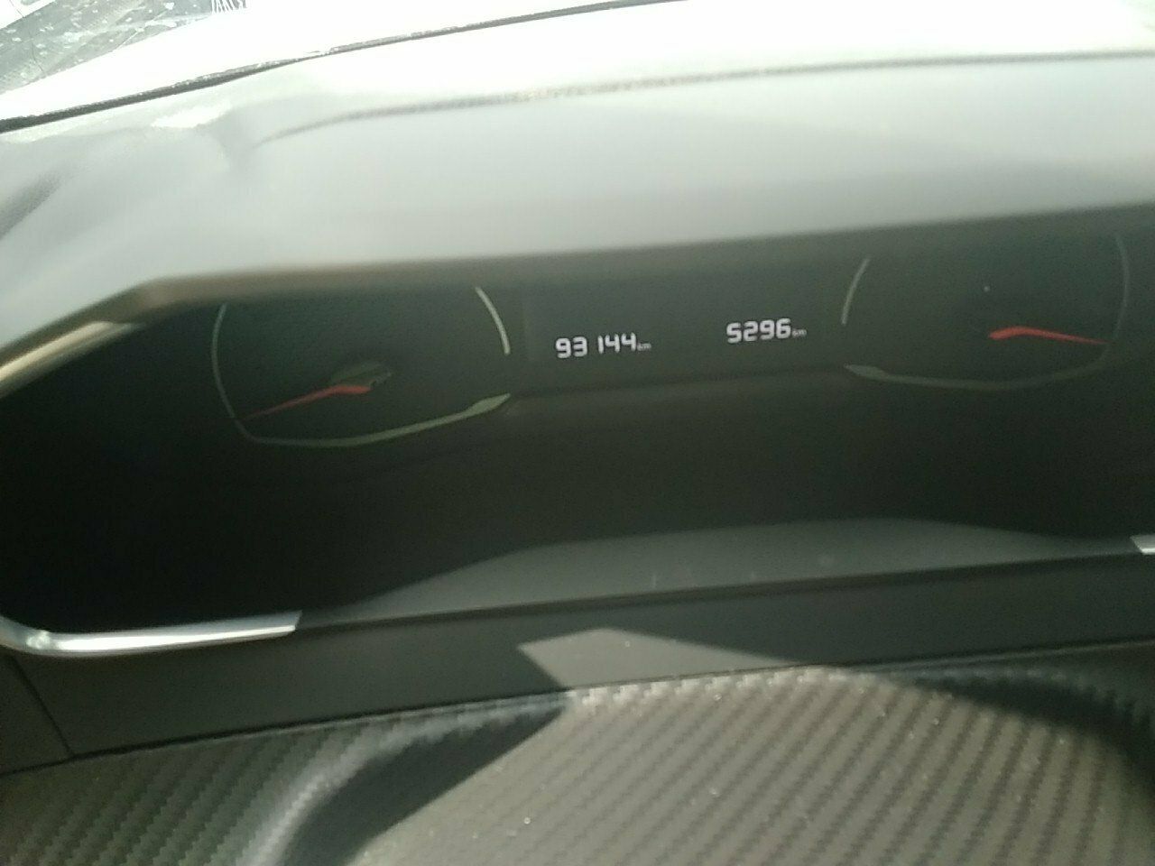 Peugeot 208 Bluehdi 73kw (100cv) Active - Foto 2
