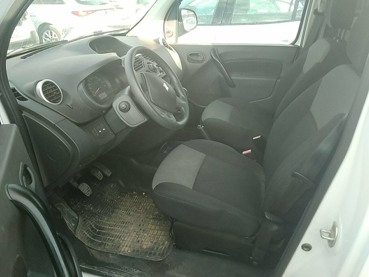 Renault Kangoo Express Profesional Dci 66 Kw (90 Cv) - Foto 2