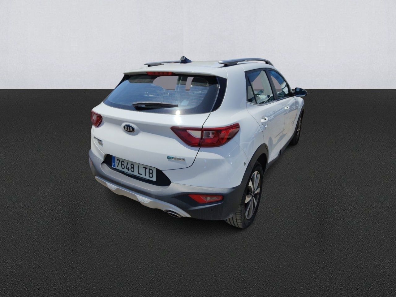 Kia Stonic (o) 1.0 T-gdi 88kw (120cv) Mhev Drive Dc - Foto 2
