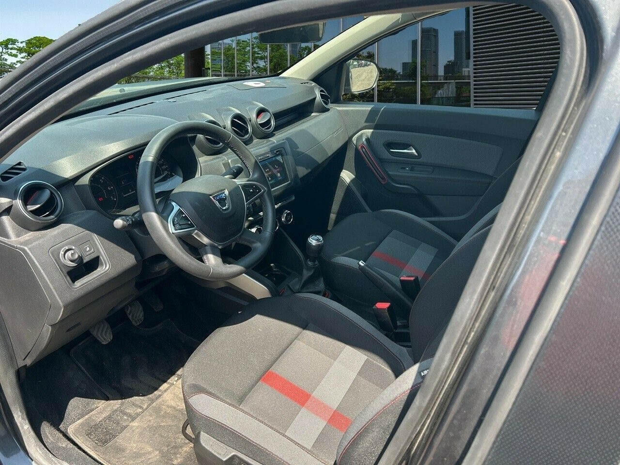 Dacia Duster (o) Sl Xplorer Tce 110kw (150cv) 4x2 Gpf - Foto 2