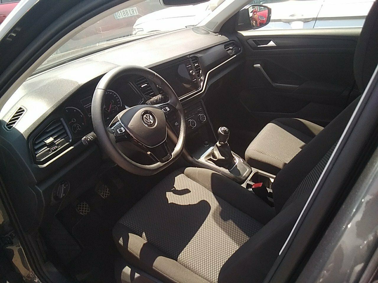 Volkswagen T-roc Edition 1.6 Tdi 85kw (115cv) - Foto 2