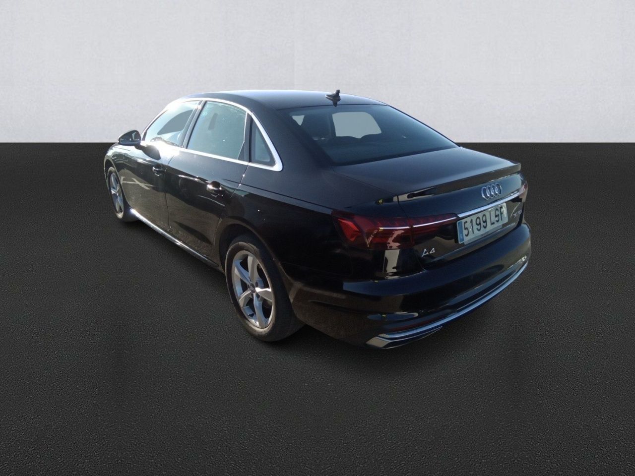 Audi A4 Advanced 30 Tdi 100kw (136cv) S Tronic - Foto 2
