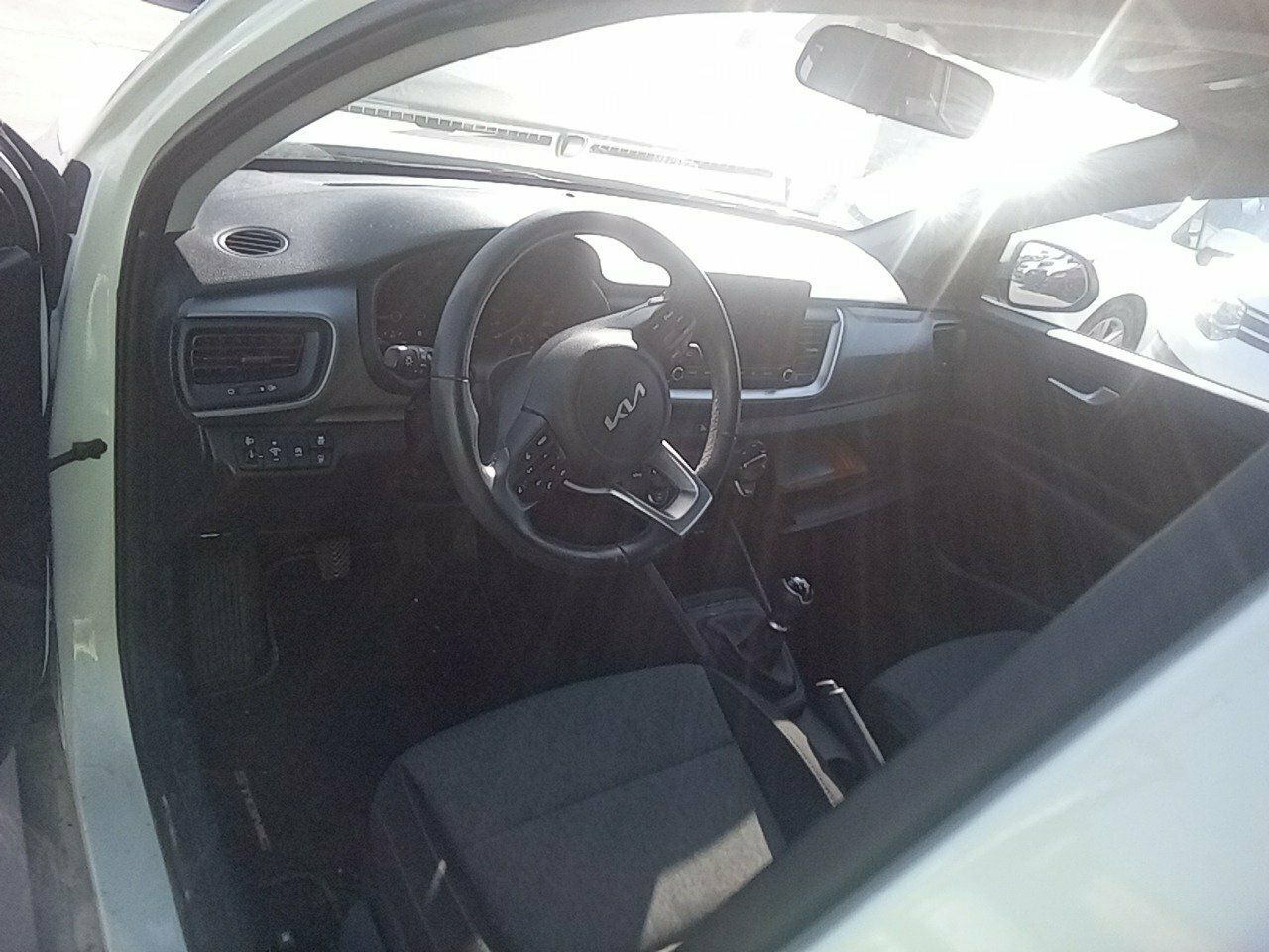 Kia Stonic 1.2 Dpi 62kw (84cv) Concept - Foto 2