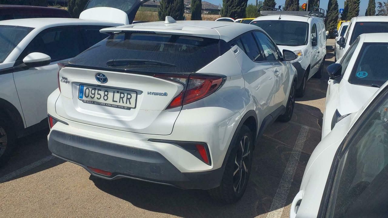 Toyota C-hr 1.8 125h Advance - Foto 2