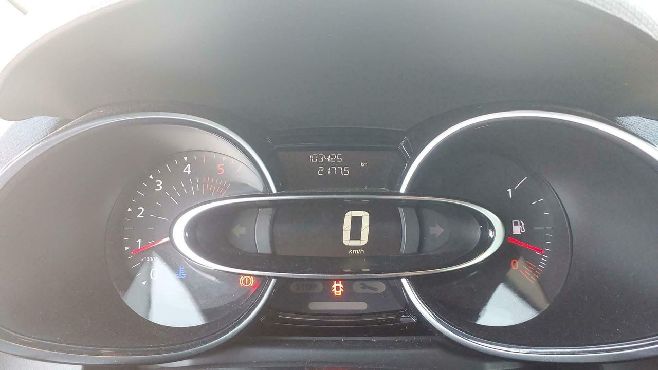 Renault Clio (o) Limited Dci 55kw (75cv) -18 - Foto 2