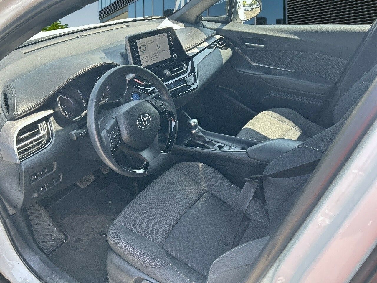 Toyota C-hr 1.8 125h Active - Foto 2