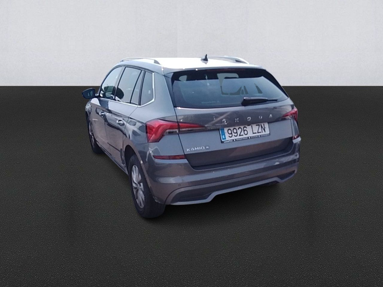 Skoda Kamiq 1.0 Tsi 81kw (110cv) Emotion - Foto 2