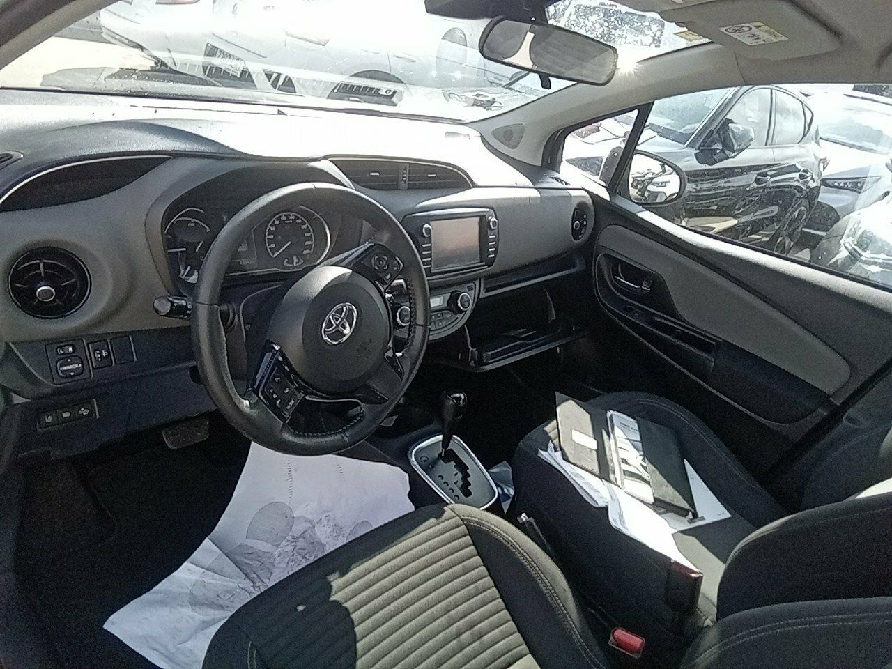 Toyota Yaris 1.5 100h Active - Foto 2