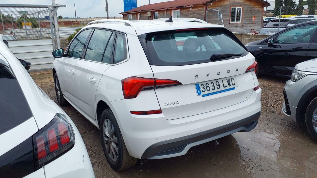Skoda Kamiq 1.0 Tsi 81kw (110cv) Dsg Ambition - Foto 2