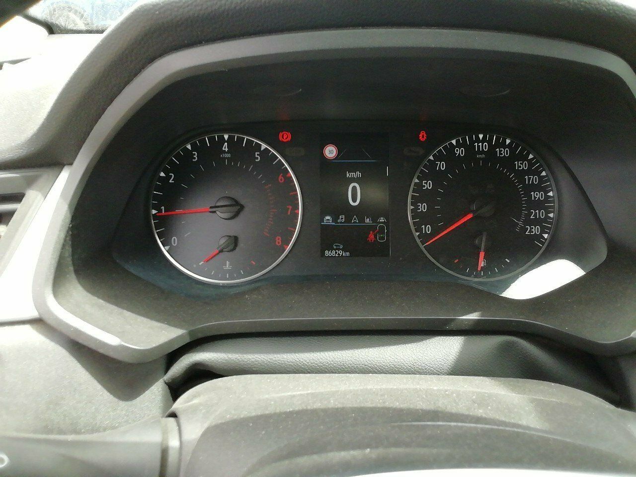 Renault Captur Intens Tce 74kw (100cv) Glp - Foto 2