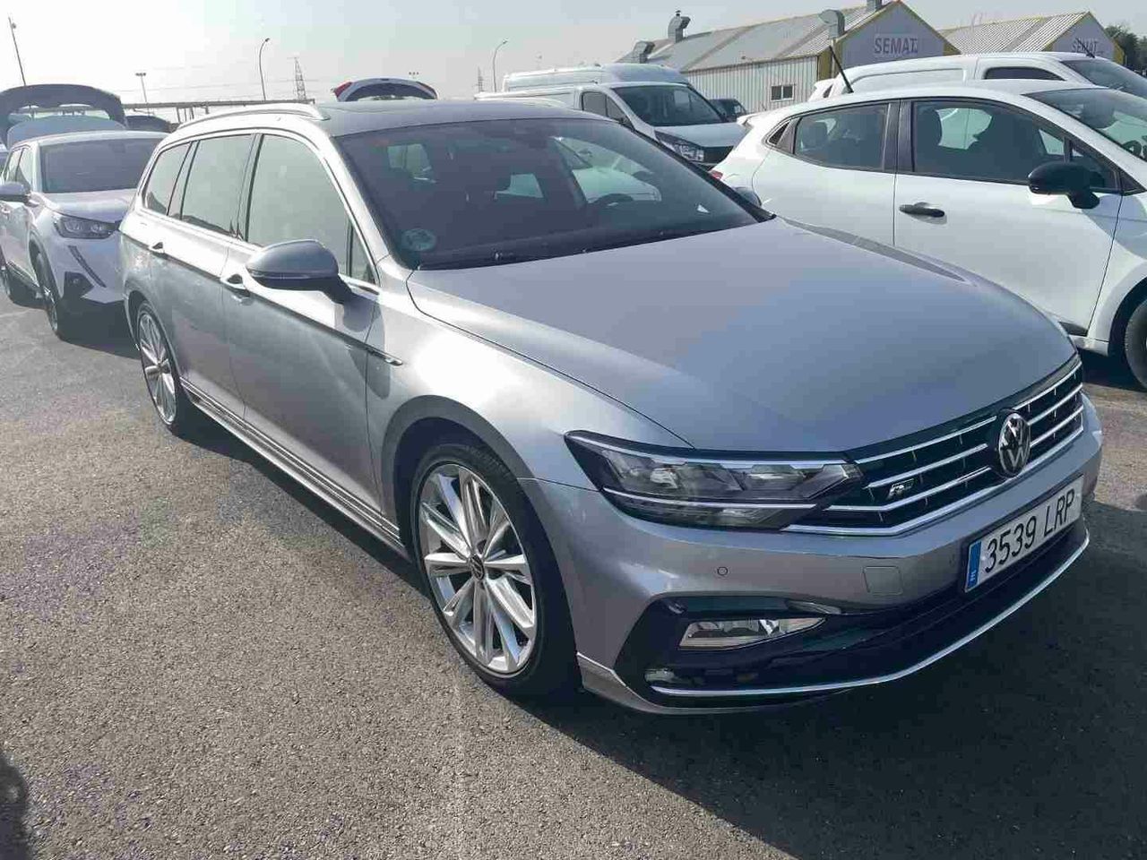 Volkswagen Passat Variant R-line 2.0 Tdi 110kw Dsg - Foto 2