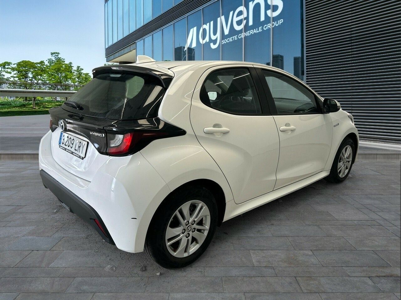 Toyota Yaris 1.5 120h Business Plus - Foto 2