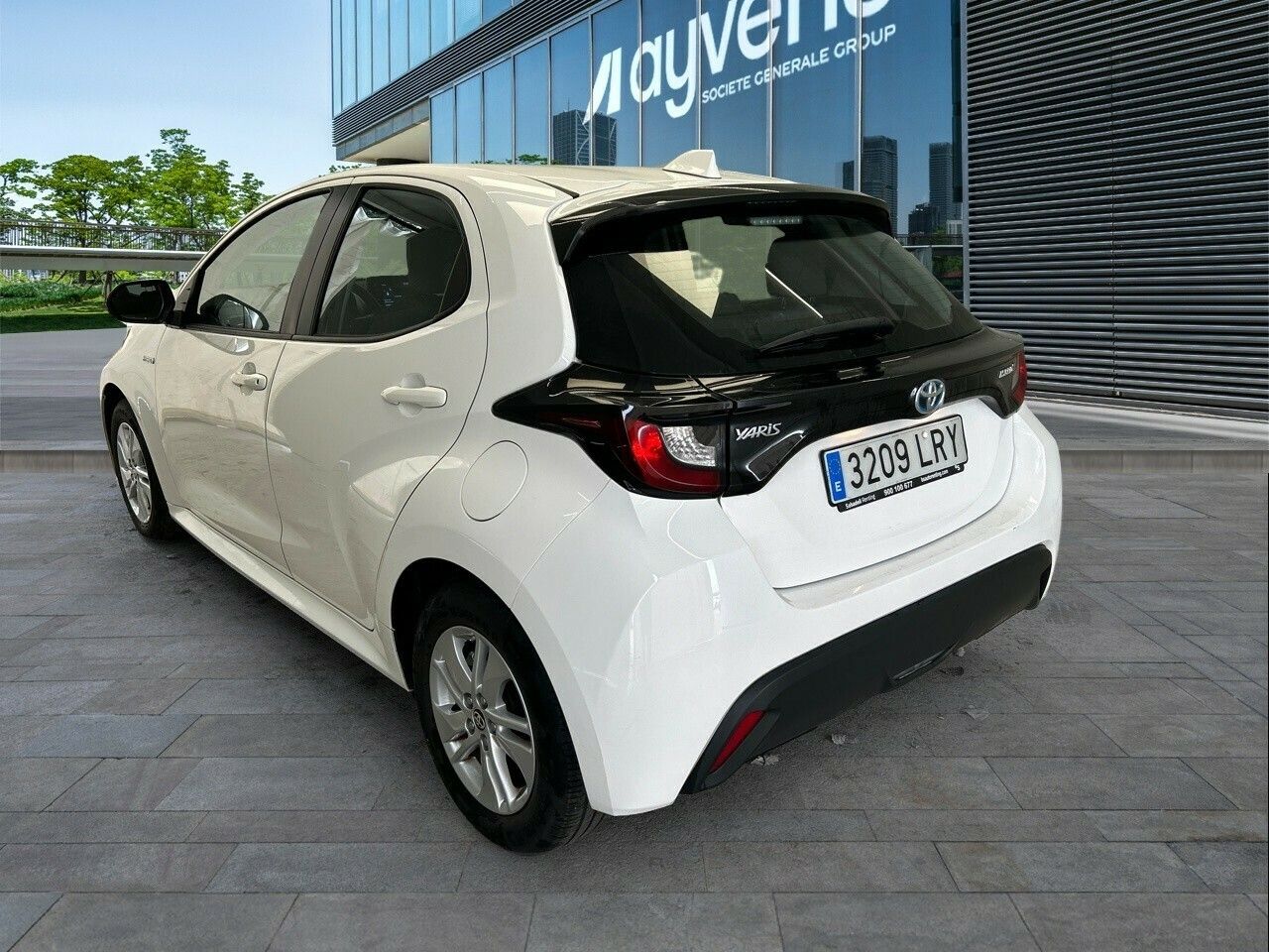 Toyota Yaris 1.5 120h Business Plus - Foto 2