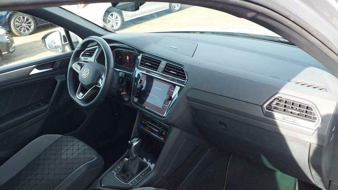 Volkswagen Tiguan R-line 2.0 Tdi 110kw (150cv) Dsg - Foto 2