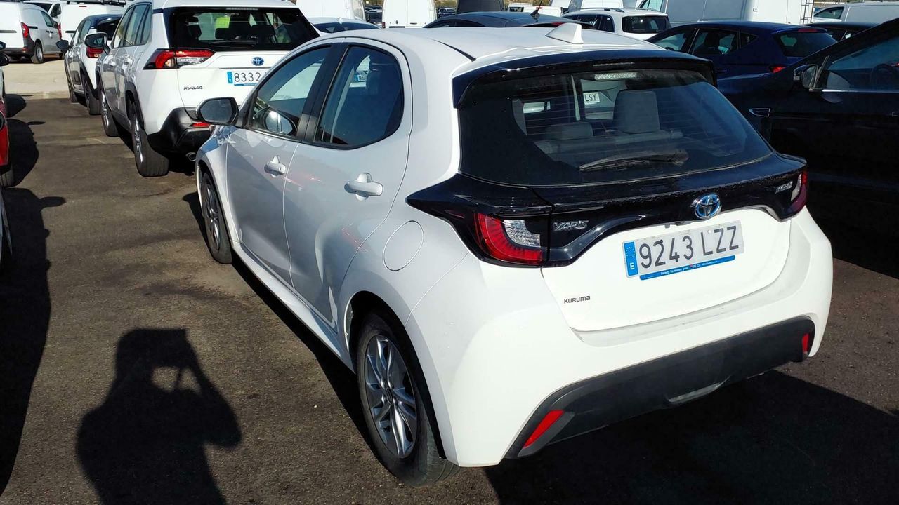 Toyota Yaris 1.5 120h Business Plus - Foto 2