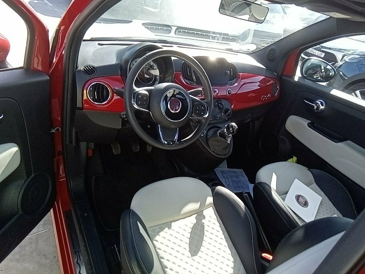 Fiat 500 Dolcevita 1.0 Hybrid 51kw (70 Cv) - Foto 2