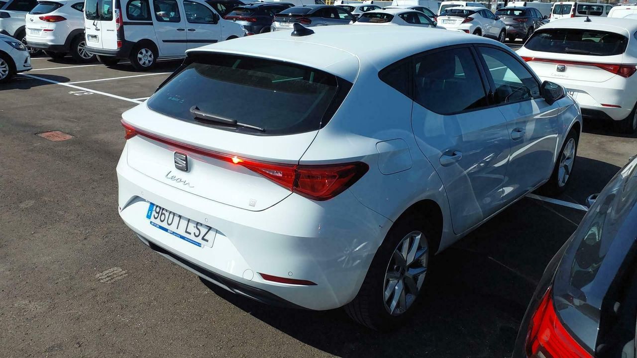 Seat Leon 2.0 Tdi 85kw S&s Style Go - Foto 2