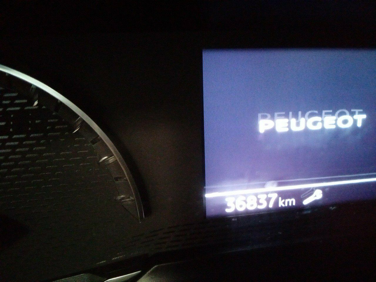 Peugeot 2008 Active Pack Bluehdi 81kw (110cv) - Foto 2