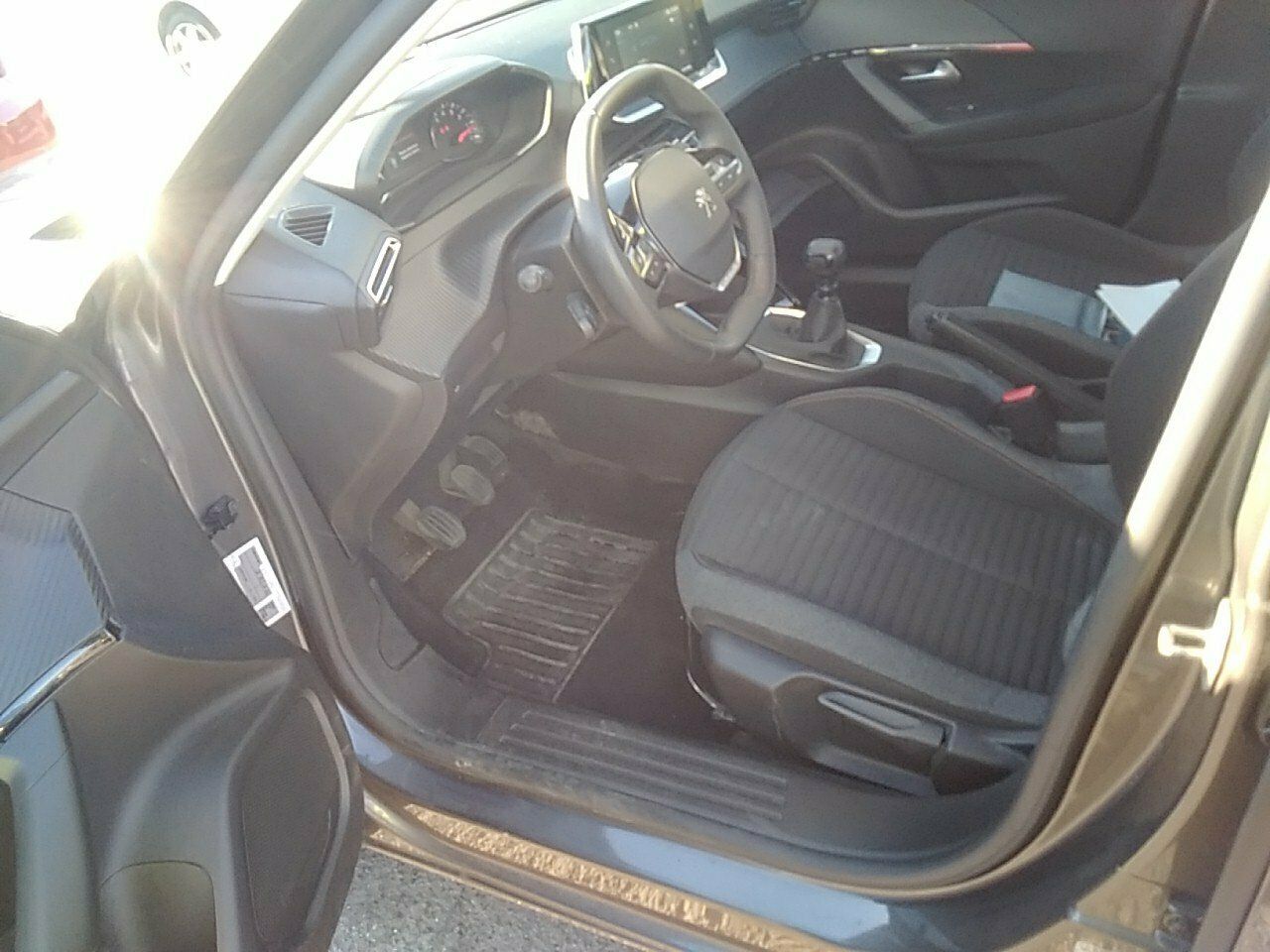 Peugeot 2008 Active Pack Bluehdi 81kw (110cv) - Foto 2