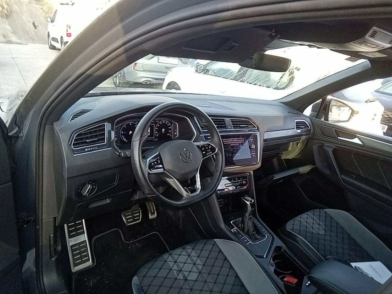 Volkswagen Tiguan R-line 2.0 Tdi 110kw (150cv) Dsg - Foto 2