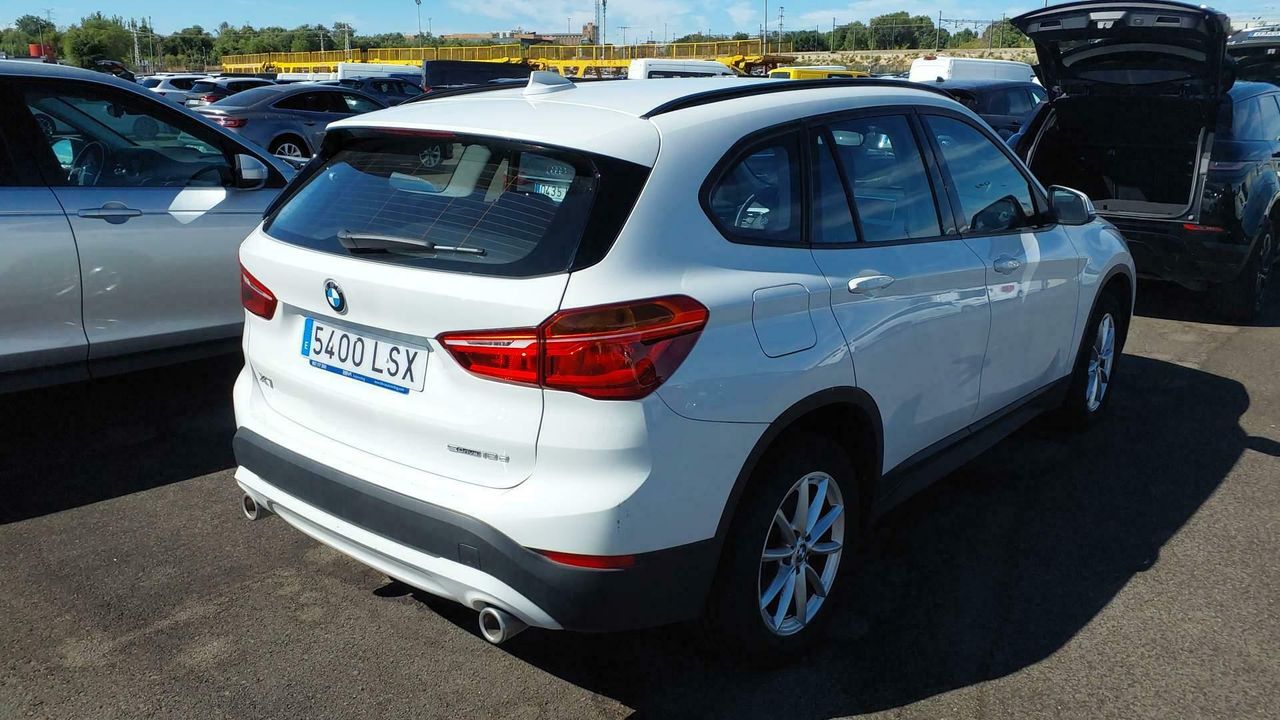 Bmw X1 Sdrive18d - Foto 2