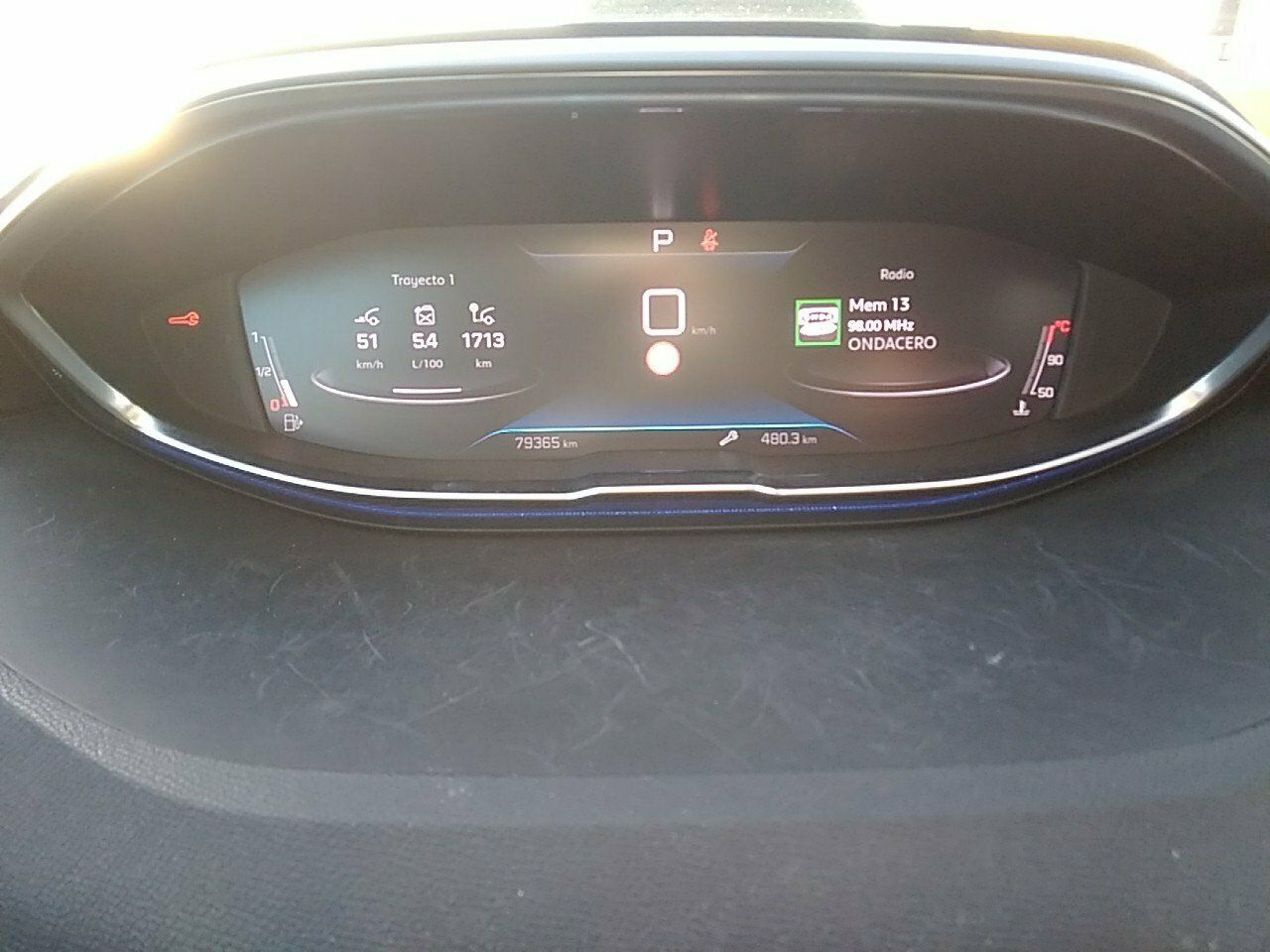 Peugeot 3008 1.5 Bluehdi 96kw S&s Allure Pack Eat8 - Foto 2