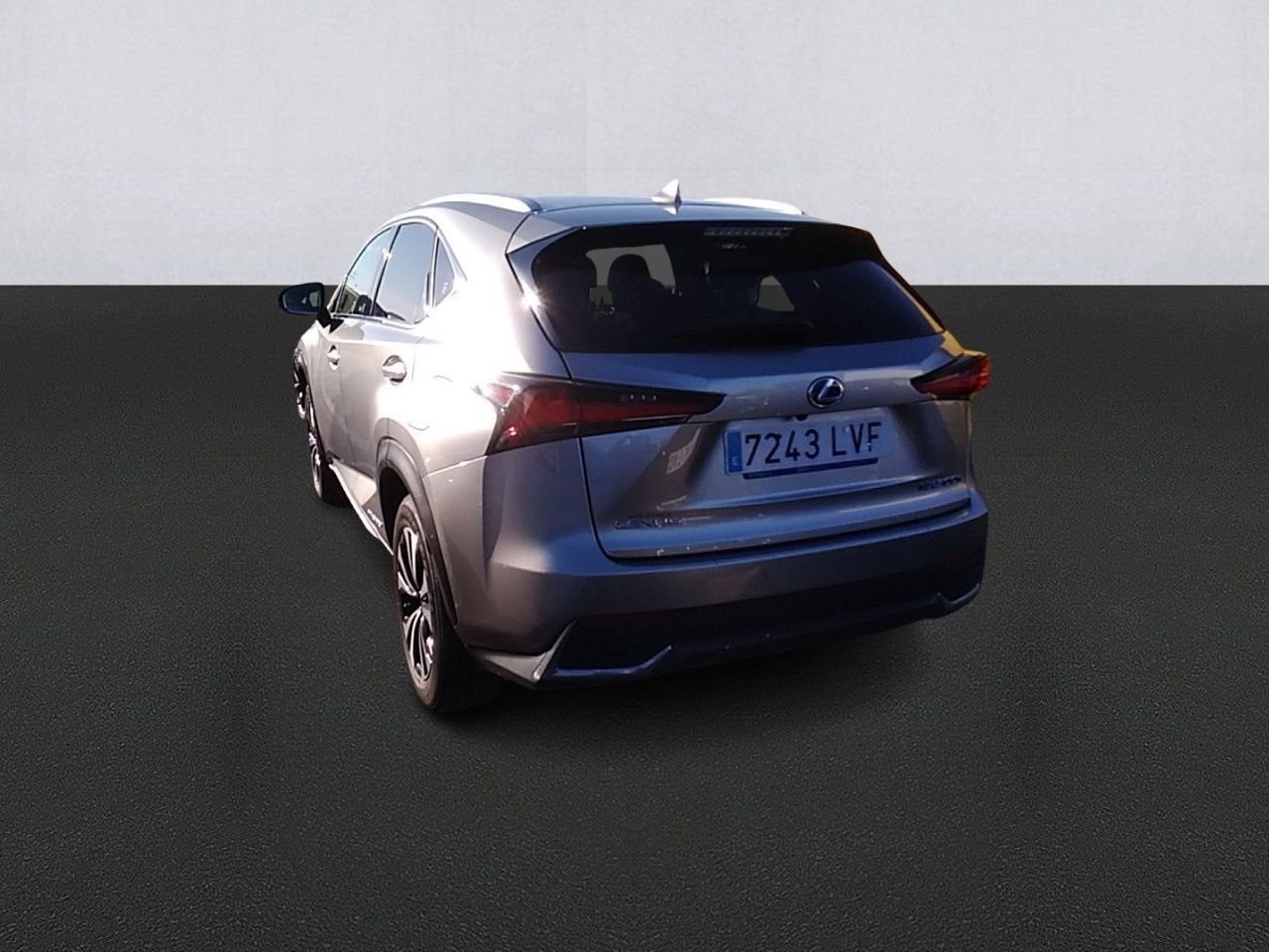 Lexus Nx (o) 2.5 300h Premium 2wd - Foto 2