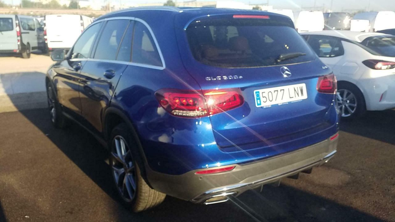 Mercedes Glc-class Glc 300 E 4matic - Foto 2