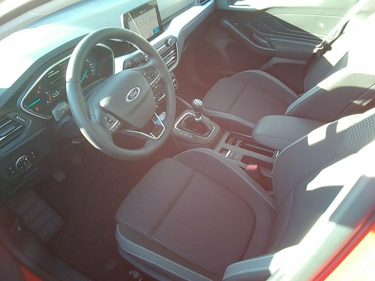 Ford Focus 1.5 Ecoblue 88kw Trend+ - Foto 2