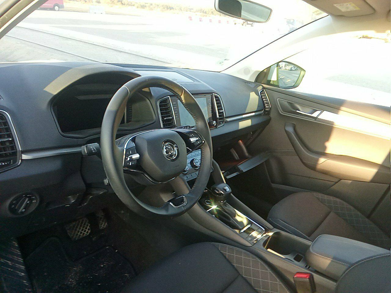 Skoda Karoq 2.0 Tdi 110kw (150cv) Dsg 4x4 Ambition - Foto 2