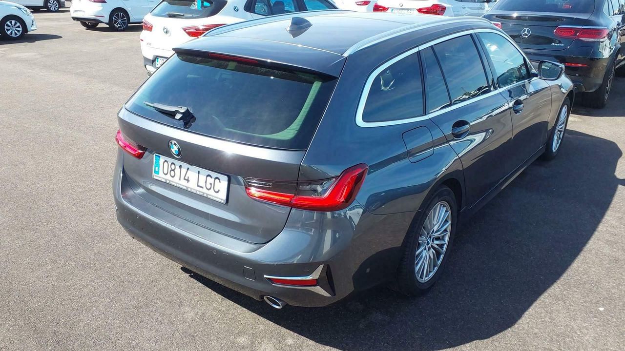 Bmw Series 3 320d Auto.touring - Foto 2