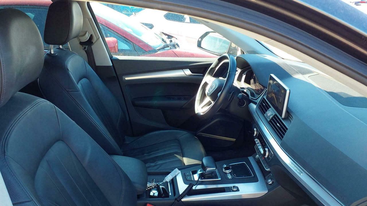 Audi Q5 Design 45 Tfsi 180kw Quattro S Tronic - Foto 2