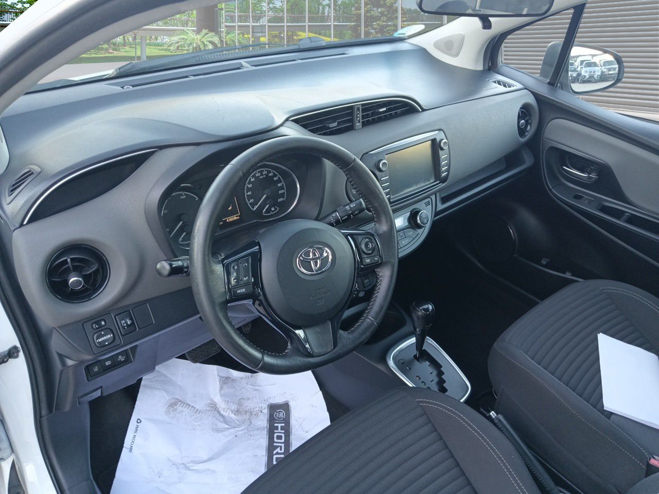 Toyota Yaris 1.5 100h Active - Foto 2